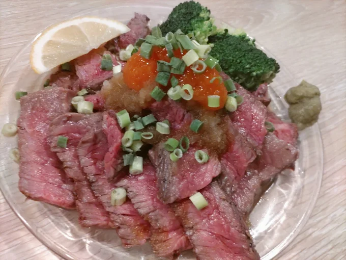 肉料理の盛り合わせ